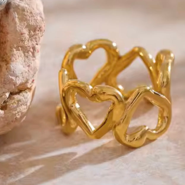 Amour Ring